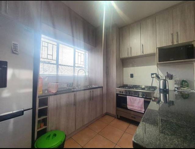 2 BEDROOM TOWNHOUSE FOR SALE IN VERWOERDPARK